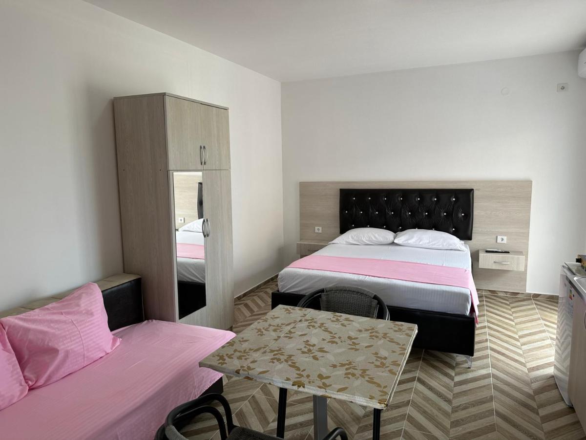 Apartments Flamida อุลซิน ภายนอก รูปภาพ